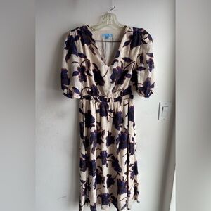 Draper James RSVP Elbow Sleeve Midi Dress. Blue and cream. Size small.